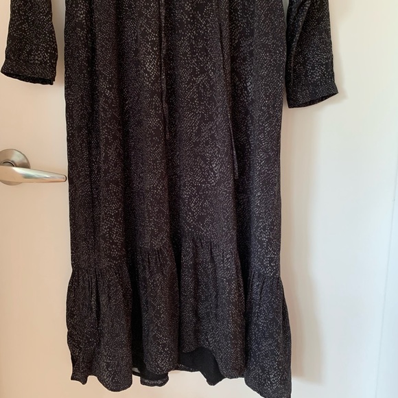 Rails Marion Slate Python Long Sleeve Midi Dress - Picture 5 of 8